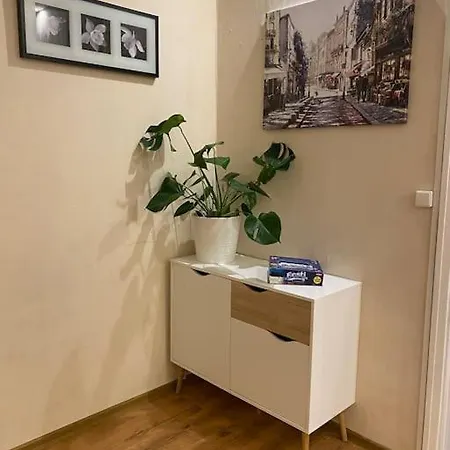 Apartment Family Near Kadriorg Swan Pond Reval