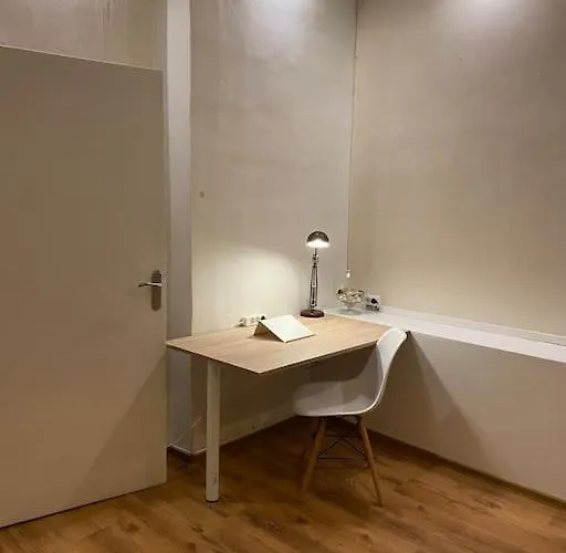 Apartment Family Near Kadriorg Swan Pond